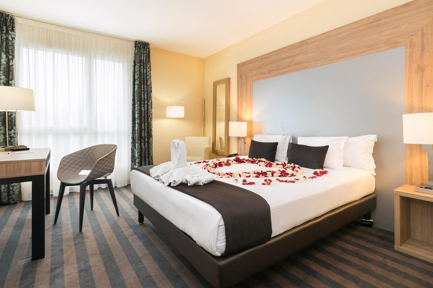 7Hotel&Spa Illkirch-Graffenstaden Eksteriør billede